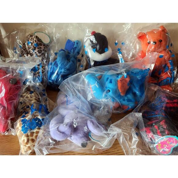 Avon Kids Full O’ Beans Set Of 9 NOS Sealed In Package See Description - Picture 1 of 7